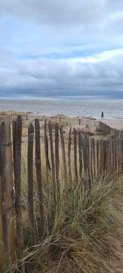 Beach Walk Apartment Broughty Ferry Eksteriør billede